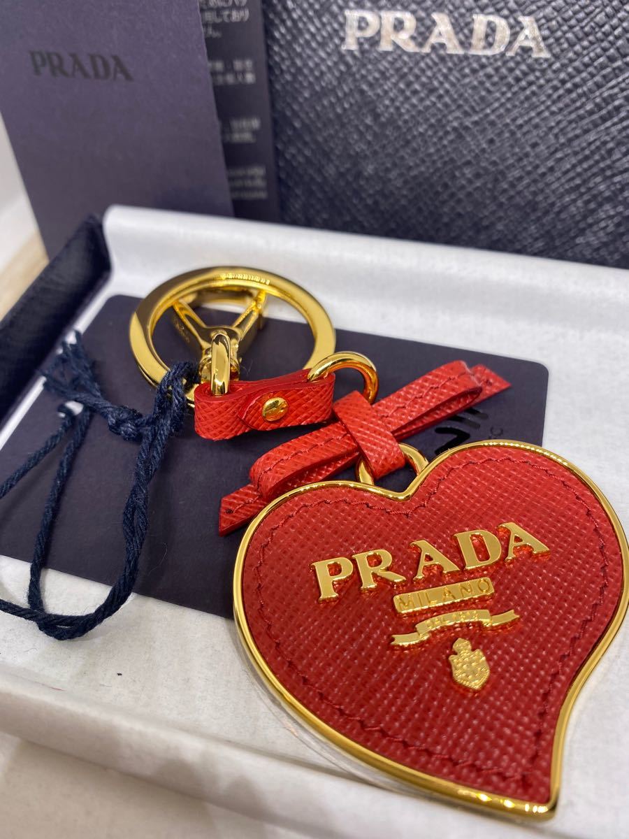 プラダ PRADA キーチャーム | noonanwaste.com