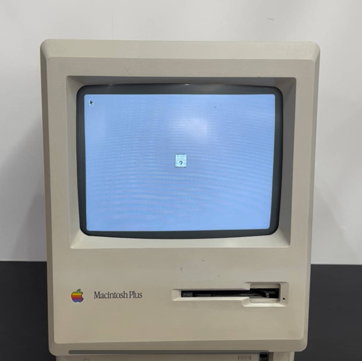 米政府 Apple Macintosh Plus 1Mb ジャンク - PC/タブレット