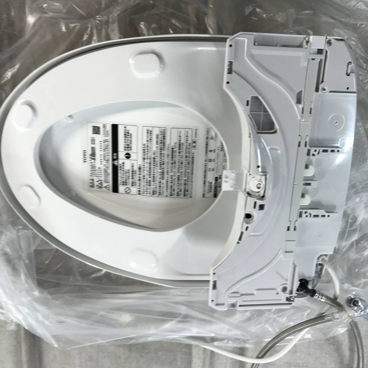 TOTO ウォシュレット KMシリーズ 瞬間式 温水洗浄便座 ホワイト TOTO ウォシュレット KMシリーズ 瞬間式 温水洗浄便座 ホワイト