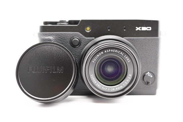 【未使用保管品】FUJIFILM X30 BLACK NOIR 富士フィルム X30 黒 並行輸入品 ※僅かな傷あり_画像3