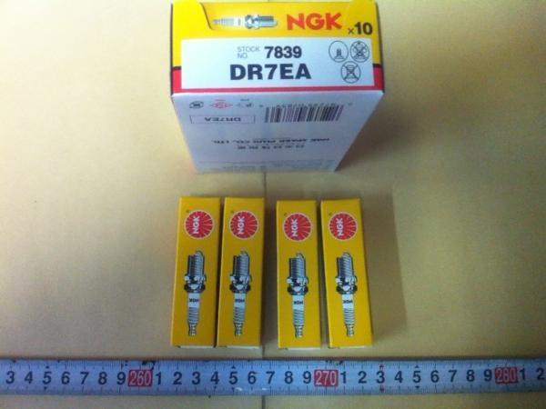 新品送料込NGKスパークプラグＤＲ7EA　4個Ｔ250ＤＸ（06-等_画像1