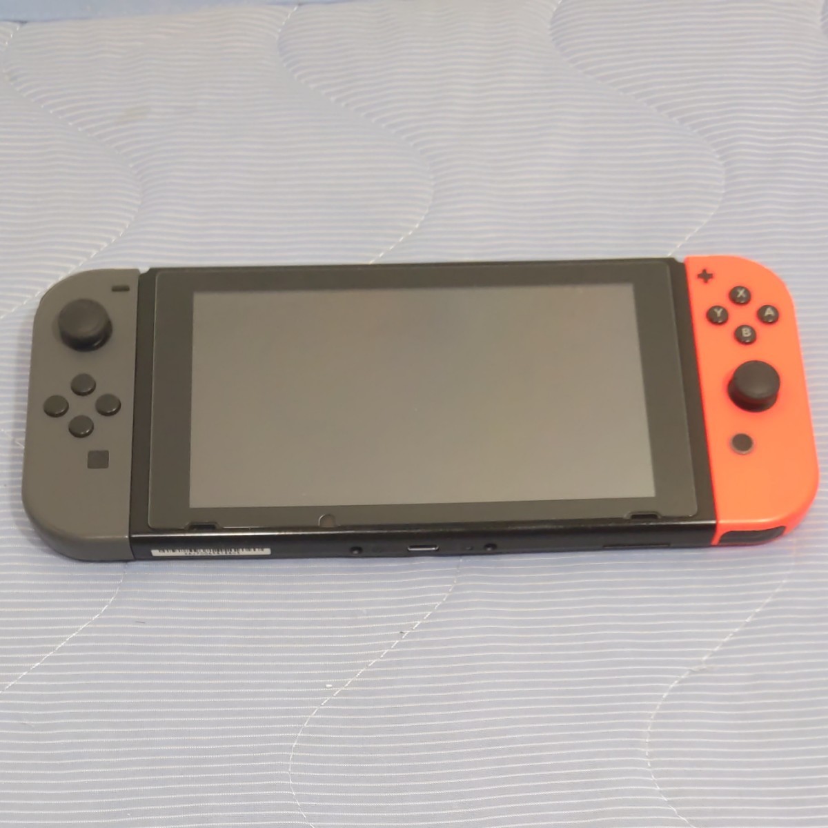Nintendo Switch ニンテンドースイッチ本体+ジョイコン(L)(R Nintendo Switch ニンテンドースイッチ本体+ジョイコン(L)(R