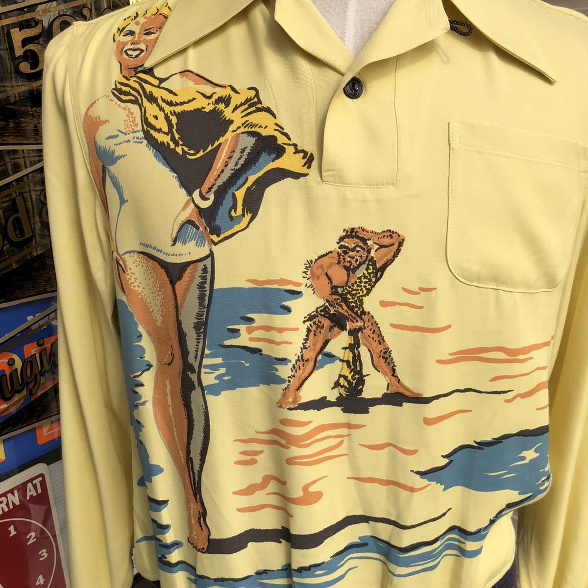 新品The Groovin High グルーヴィン・ハイレーヨンシャツ-