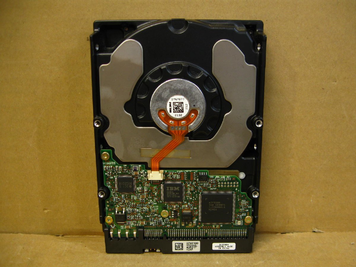 ▽IBM Deskstar IC35L120AVVA07-0 120GB IDE 3.5型 7200rpm 2MB 中古_画像2