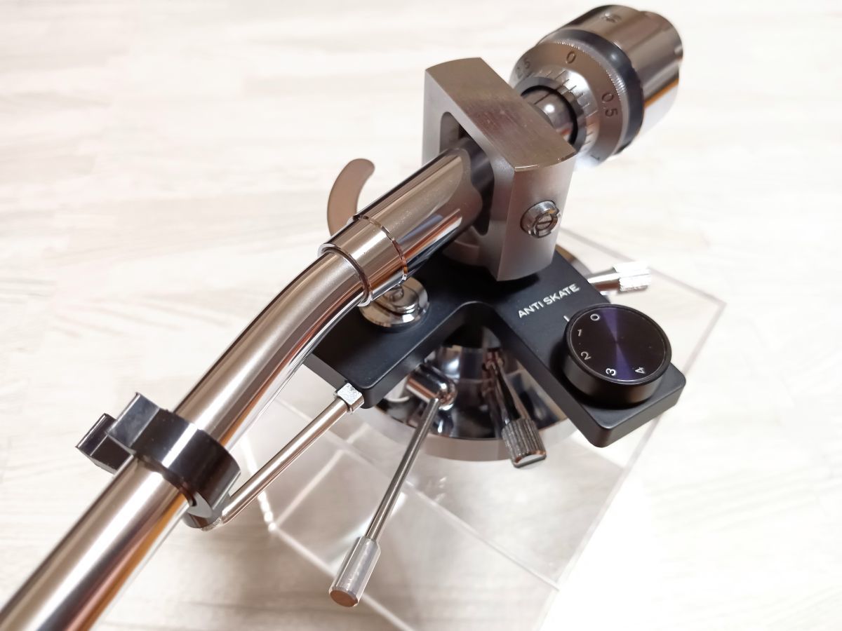 美品 TRIO KP-7600 トーンアーム 動作品 フォノケーブル付き レコード