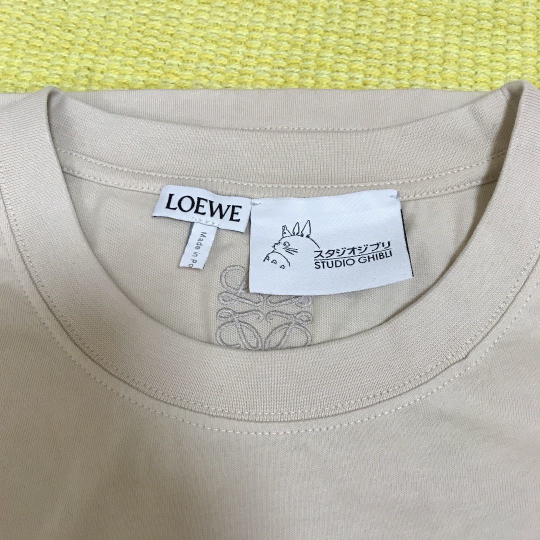 送料無料 未使用タグ付き 大人気 LOEWE × となりのトトロ 半袖T 送料無料 未使用タグ付き 大人気 LOEWE × となりのトトロ 半袖T
