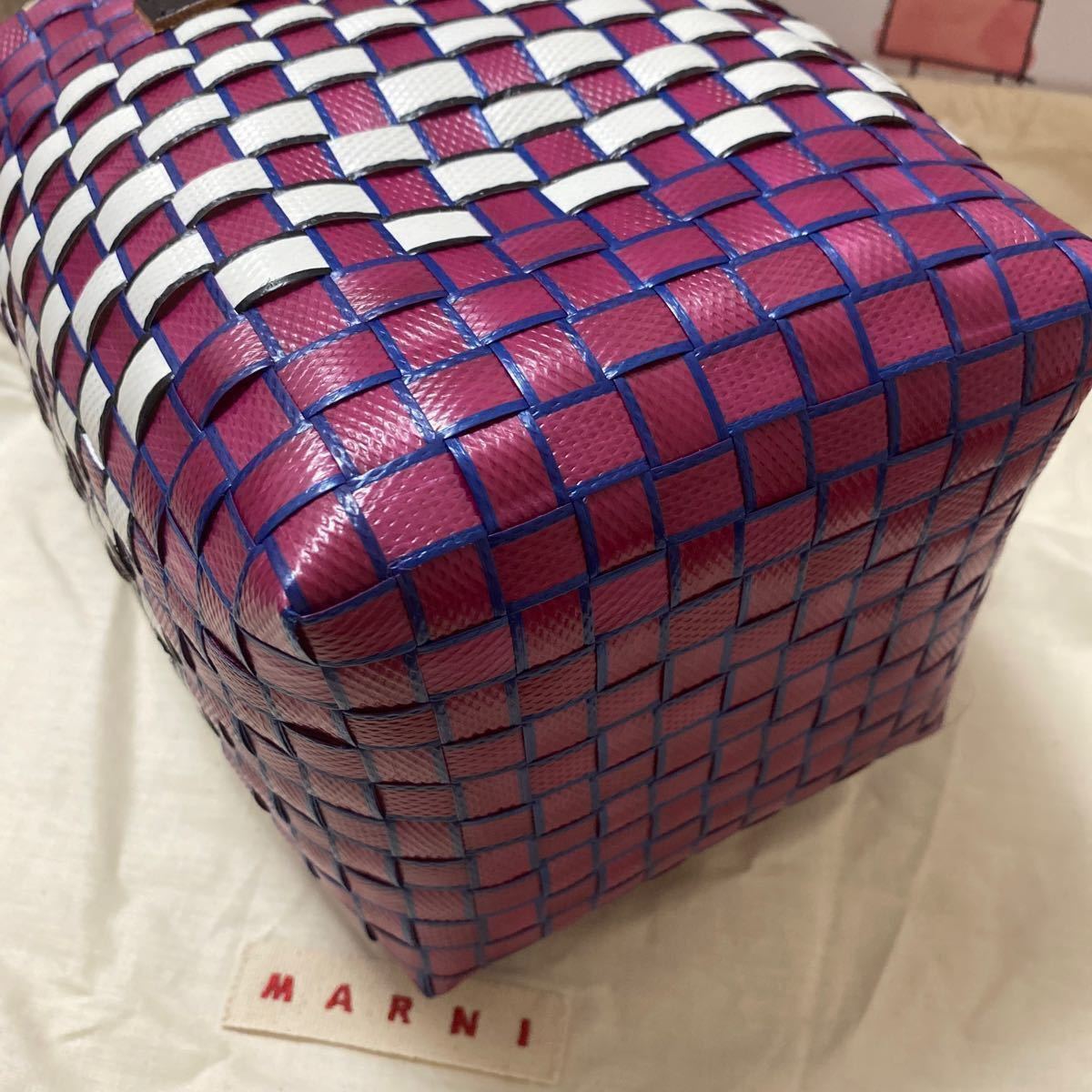 マルニフラワーカフェ ピクニック カゴバッグ 阪急うめだ 百貨店購入