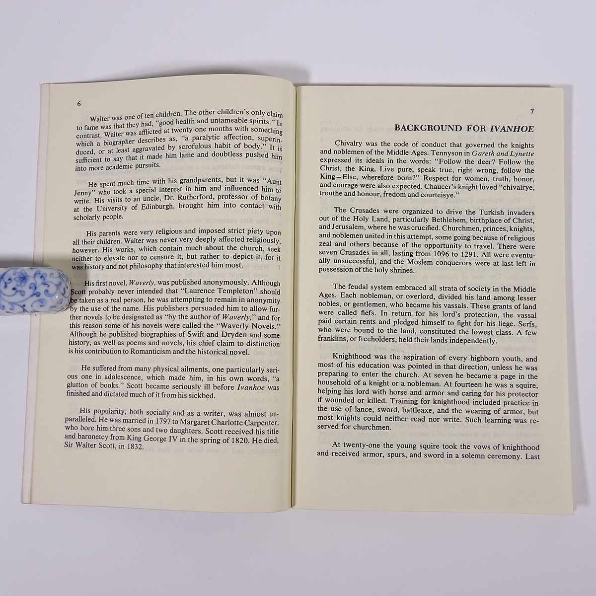 【英語洋書】 IVANHOE アイヴァンホー 解説書 ウォルター・スコット Cliff’s Notes 1967 小冊子 文学研究 文芸_画像8