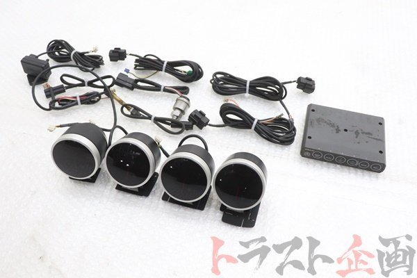 2100364513 デフィ リンクメーター 油圧計 水温計 油温計 ブースト計 4点セット ローレル 25クラブS GC35 トラスト企画 送料無料 U