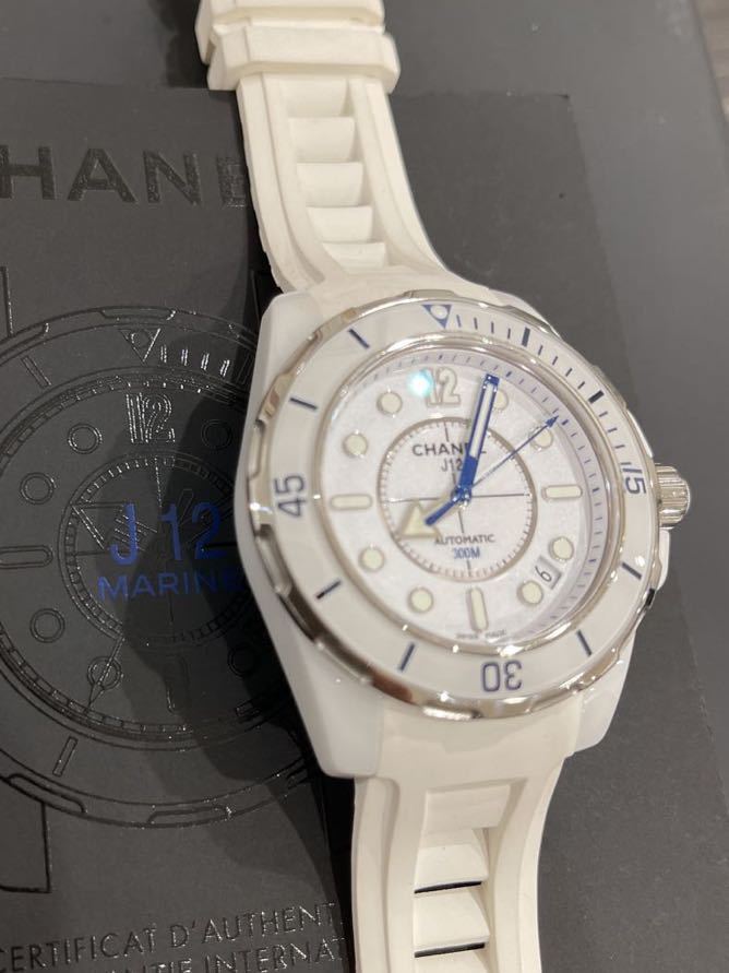 希少モデル　CHANEL J12 マリーン　H2560 ホワイトセラミック　ラバー　自動巻　腕時計　夏時計　レア時計　希少品_画像1