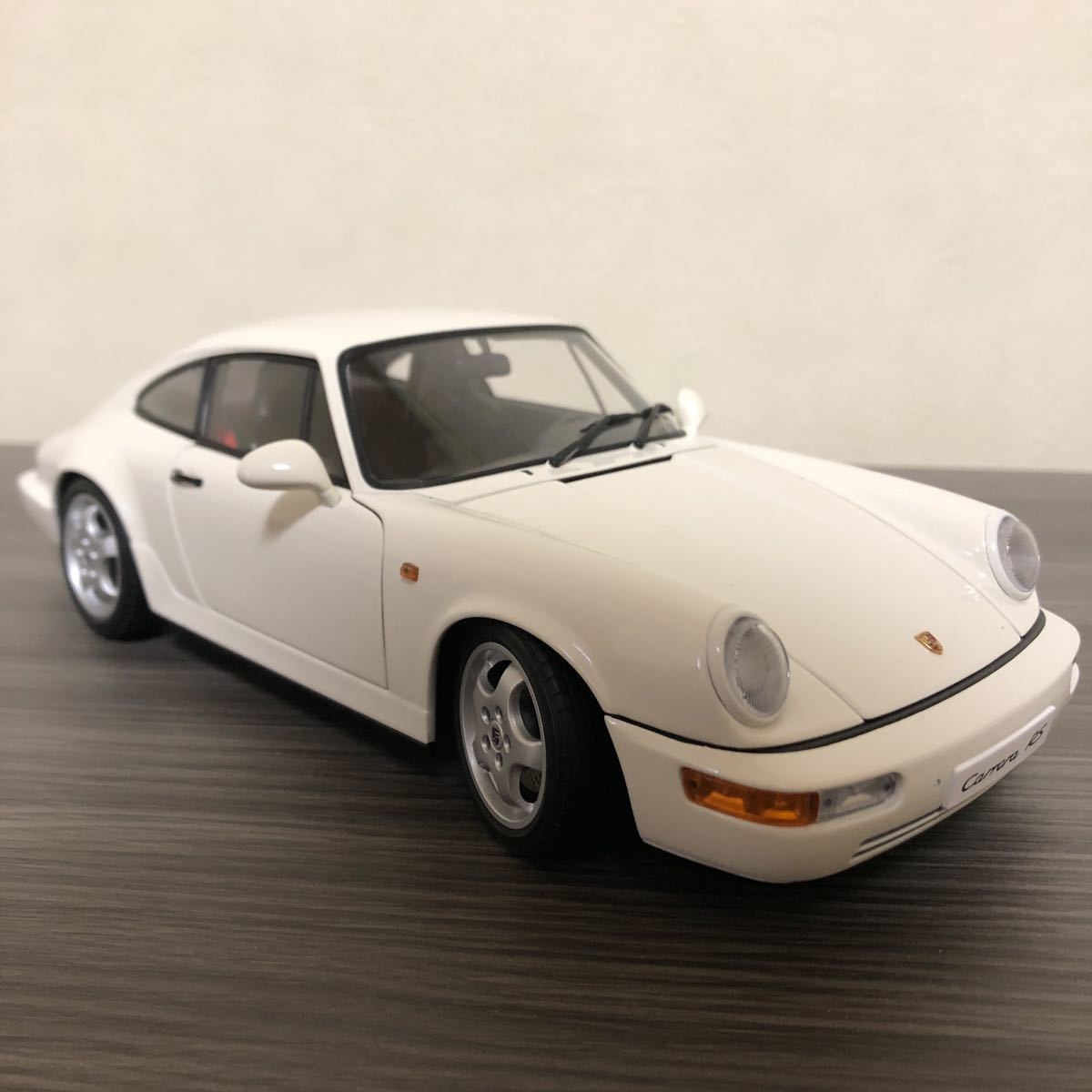 オートアート Porsche 911 (964) 1/18 ポルシェ | hybridstudio.in