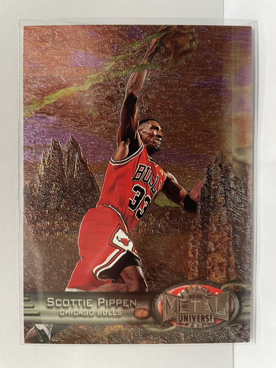 NBAカード　スコッティ・ピッペン　SCOTTIE PIPPEN SKYBOX ‘97-‘98 METAL UNIVERSE【ブルズ時代】_画像1