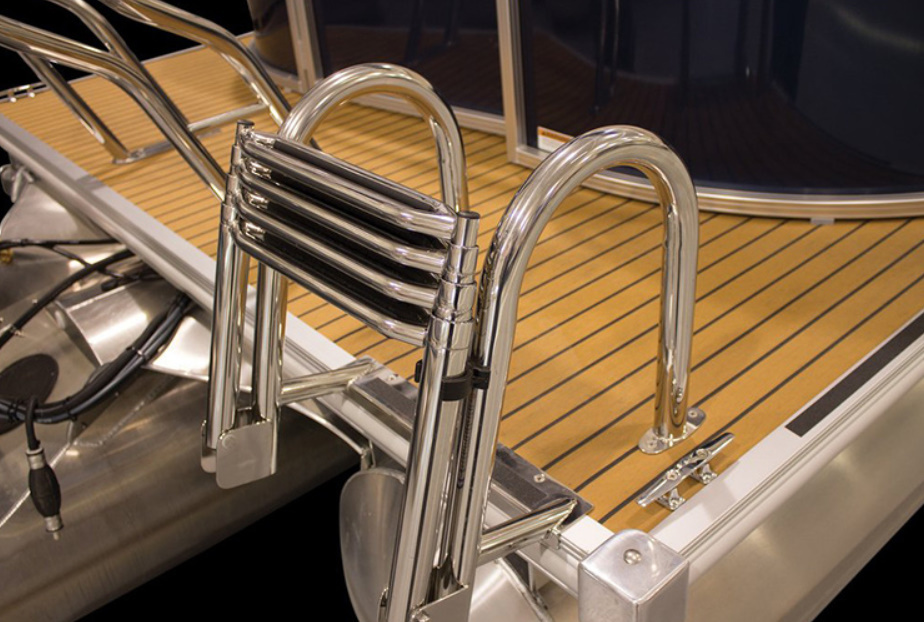 最新情報 ステンレス鋼 伸縮式 船用はしご ボートラダー 折り畳み コンパクト 防水 サビ防止 耐久性バツグン 4段 アクセサリー マリンボート アクセサリー