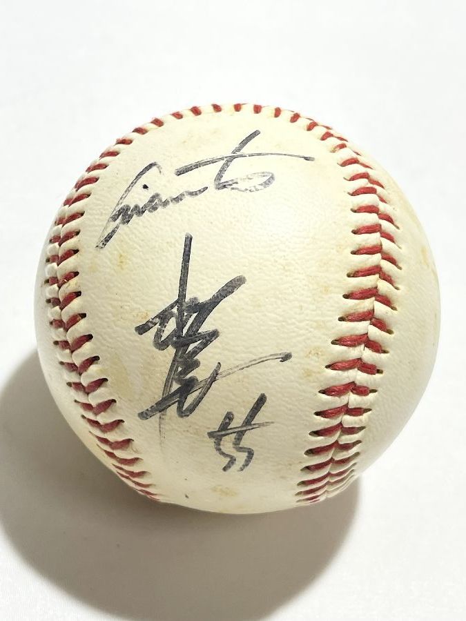  Yomiuri Giants pine . preeminence .#55 with autograph ball with logo 