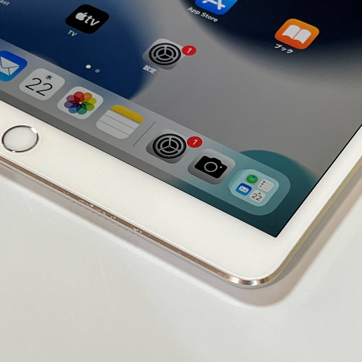 Apple SIMフリー iPad Pro (10.5インチ) シルバー 64GB MQF02J/A Wi-Fi