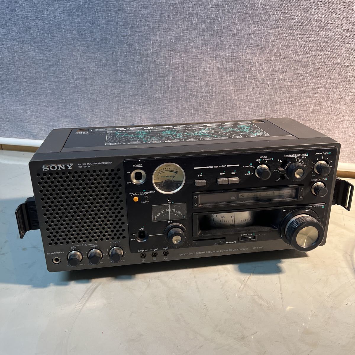 SONY ソニー BCLラジオ 型番: ICF-6800 ジャンク現状品 日高発_画像1