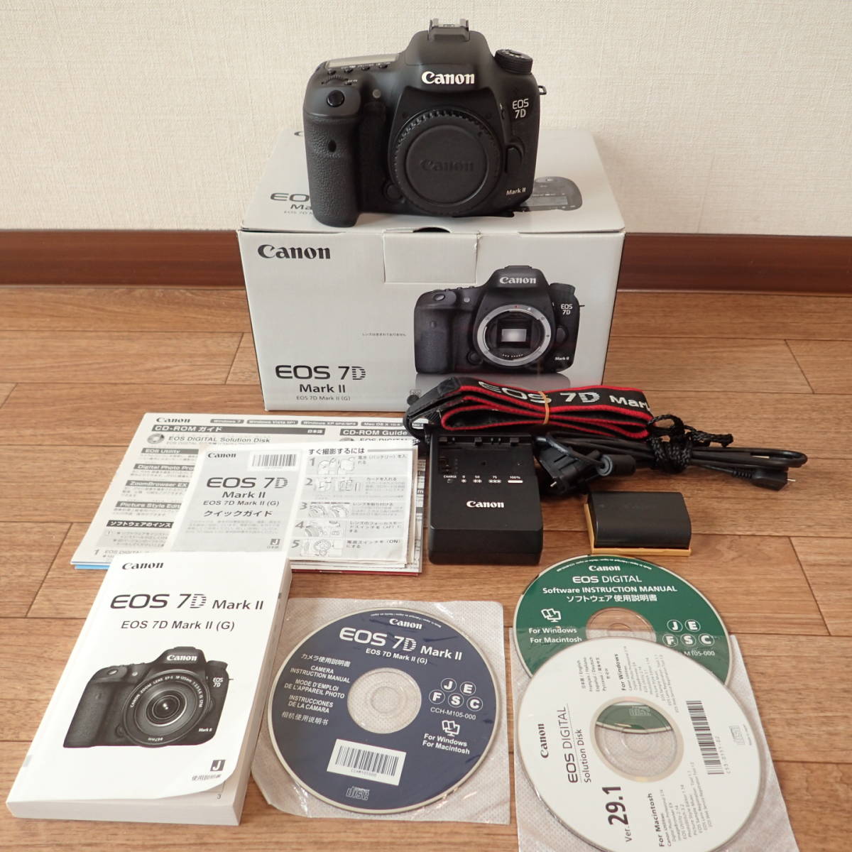 Canon キヤノン EOS 7D Mark Ⅱ 一眼レフデジタルカメラボディ