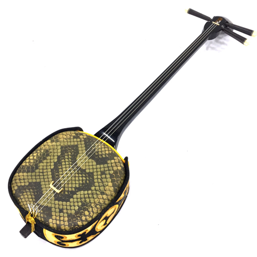三線 沖縄三線 琉球楽器 人工皮 ナイロン生地 伝統楽器 全長 77.5cm