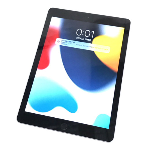 Apple iPad 第6世代 32GB A1893 MR7F2J/A Wi-Fiモデル タブレット 本体