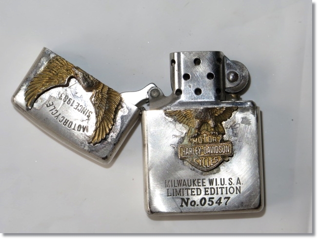 ◆zippo《HARLEY DAVIDSON》ハーレーダビッドソン　リミテッドエディション　シリアル入り◆_画像3