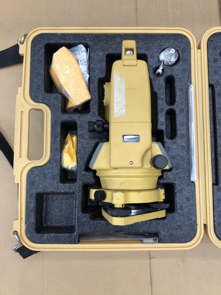 010□おすすめ商品□TOPCON トプコン デジタルセオドライト DT-200
