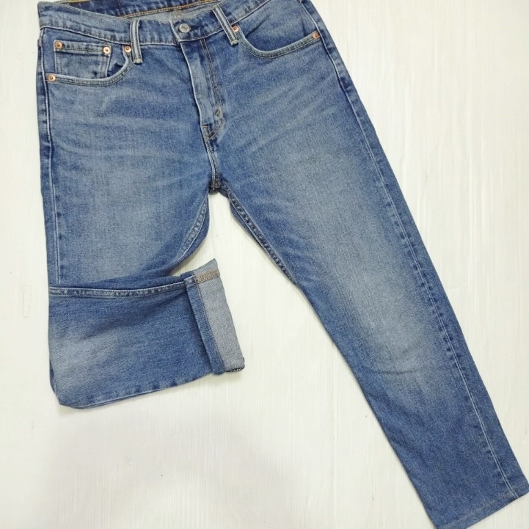 即決★ 送料無★ 良品★　リーバイス　512　W77cm　スリムテーパードデニム　ストレッチ　藍青　Sz.30　Levi's　E892