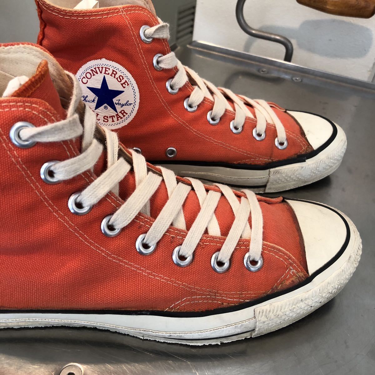 80'sビンテージCONVERSE オールスター　希少オレンジHI USA製　囲み　当て布　7 1/2 26cm_画像9