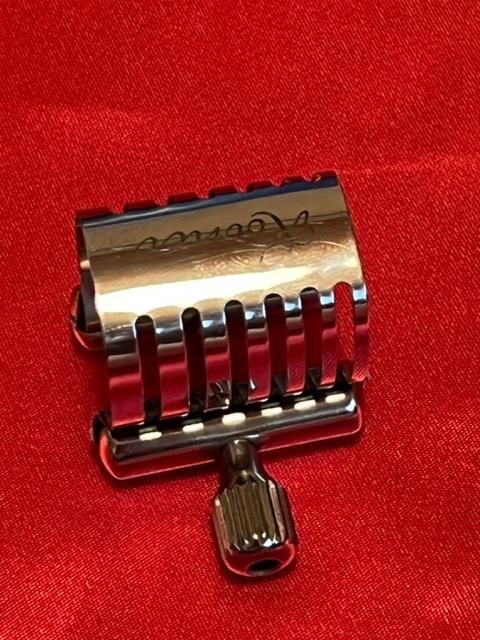 テナーサックス用リガチャー いい音が出る逸品です! ロブナー