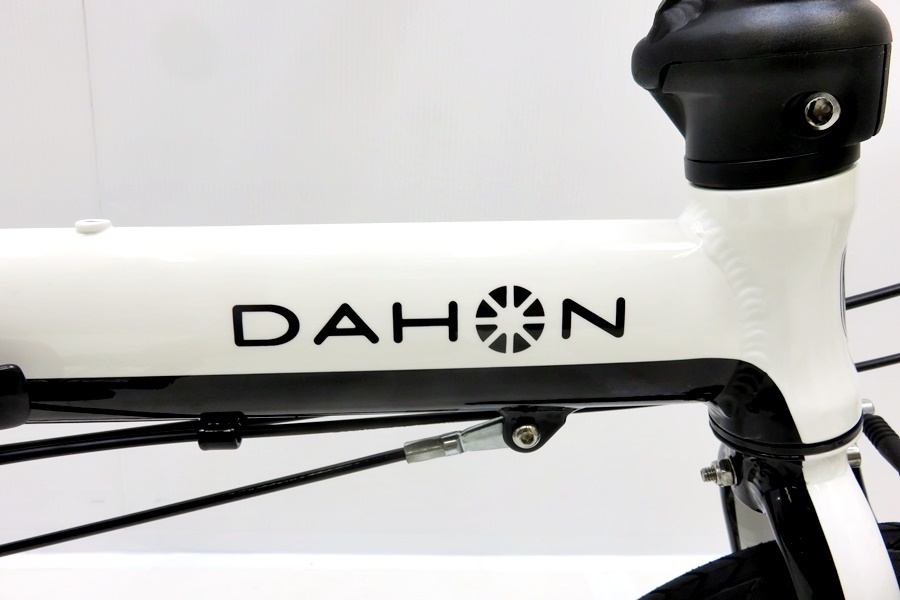 下松)ダホン DAHON K3 2018年モデル アルミ 折りたたみ自転車 バイク サイズフリー 1×3速 ホワイト×ブラック 2