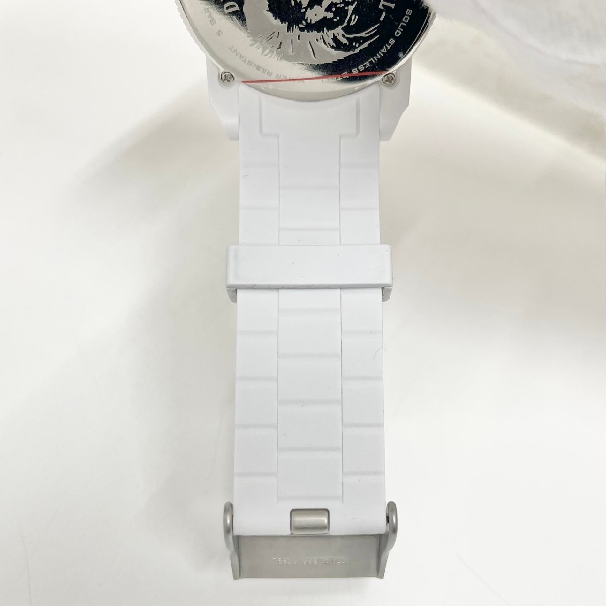 DIESEL ディーゼル 腕時計 DZ-1436 未使用 ホワイト 白 動作確認済み アナログ クォーツ 3針 電池式 白文字盤 メンズ 男性用 箱付き (I)_画像7