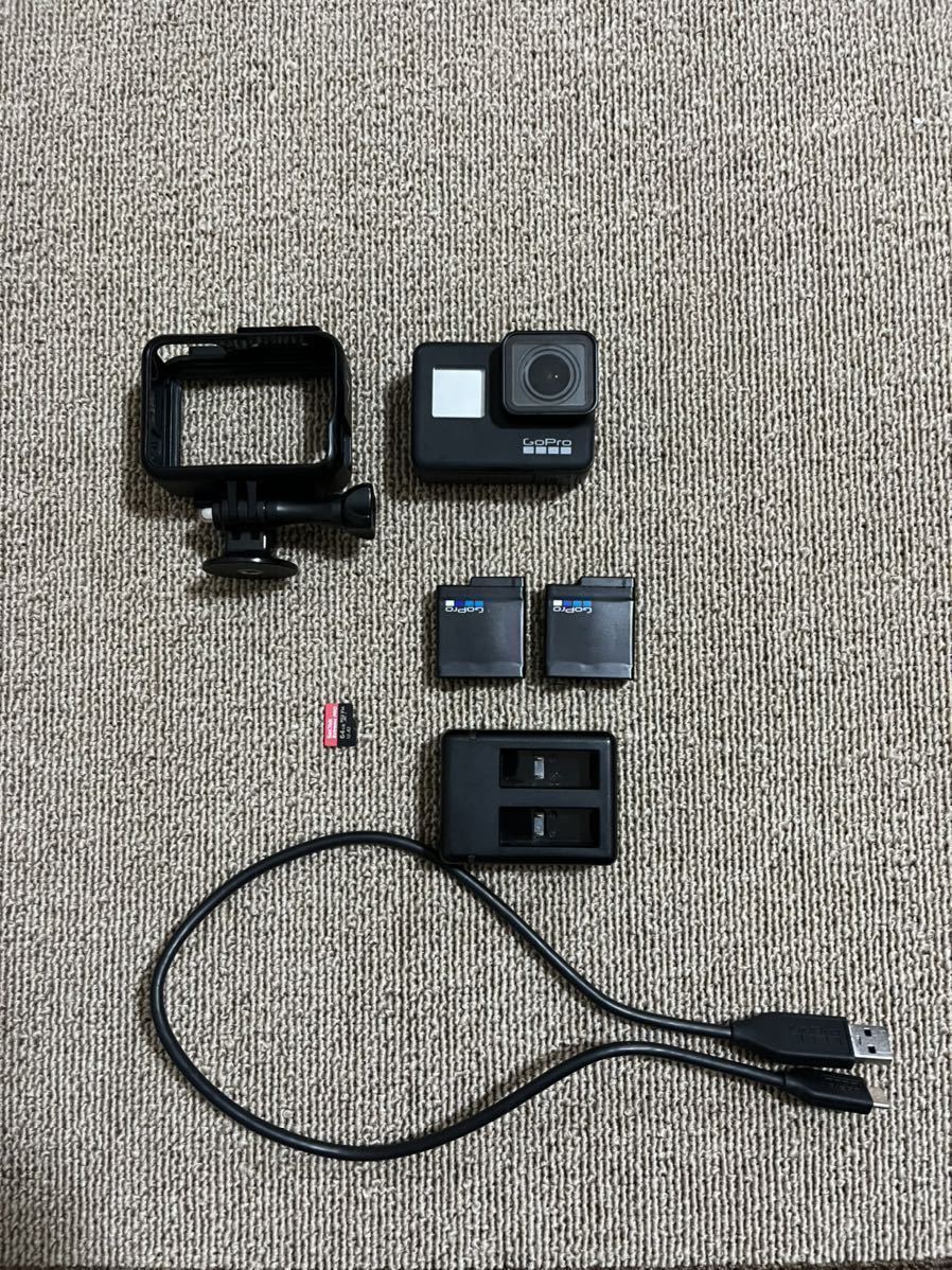 GoPro HERO7 ゴープロ 自撮り棒付きウェアラブルカメラ アクション