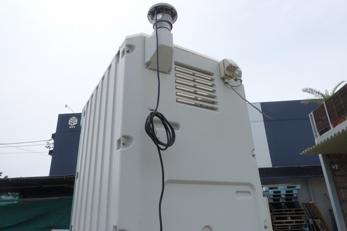 静岡県/引取限定 水洗 仮設トイレ 和式仕様 簡易トイレ 照明 静岡県/引取限定 水洗 仮設トイレ 和式仕様 簡易トイレ 照明