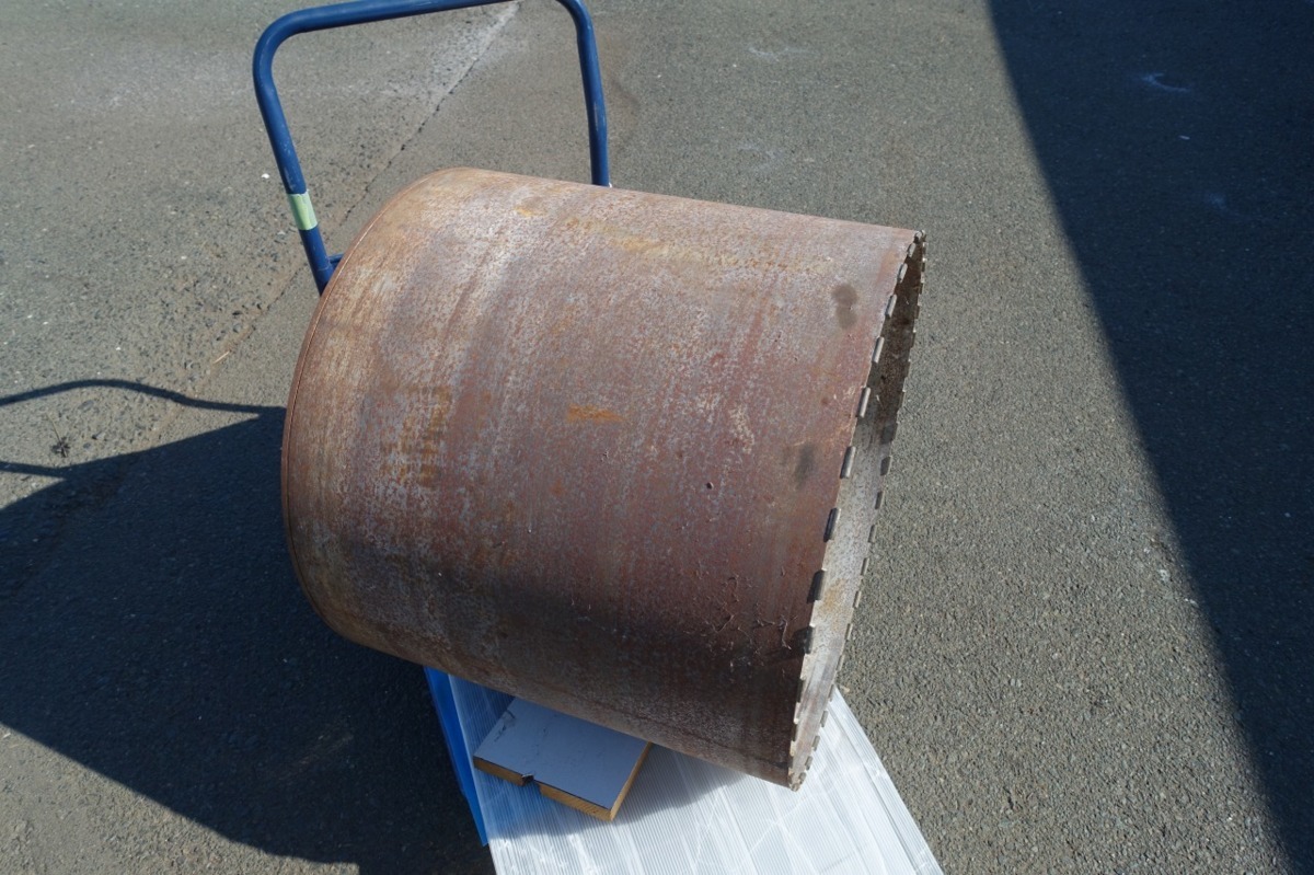 Φ600mm /L520mm ダイヤモンドコアドリル 本体のみ ホールソー コンクリート マンホール 穴あけ 大型_画像3