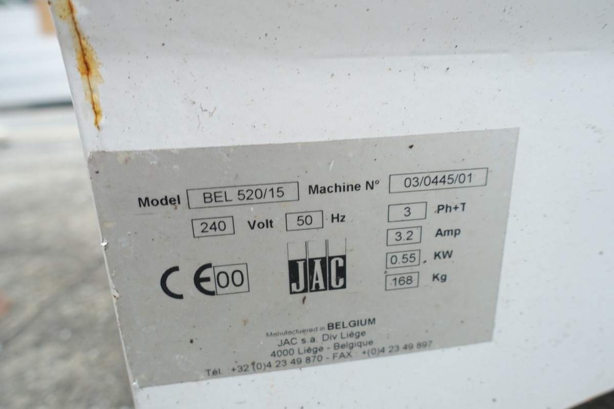 JAC バゲットスライサー BEL 520/15 3相200V/50Hz パン JAC バゲットスライサー BEL 520/15 3相200V/50Hz パン