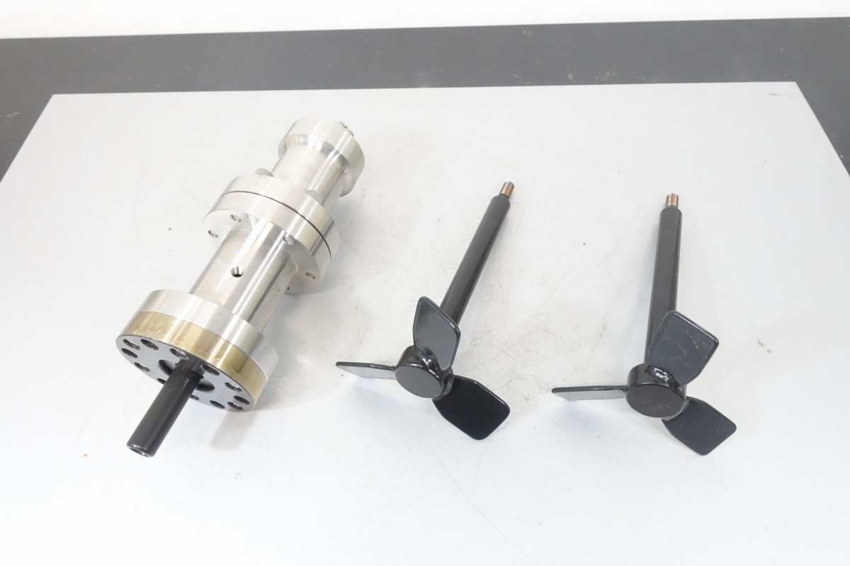 人気ブランド Φ15㎝ 分割式 攪拌羽根 フランジ取り付け型 軸径:17mm 電動ミキサー 撹拌機 撹拌(かくはん)機、ミキサー 人気ブランド Φ15㎝ 分割式 攪拌羽根 フランジ取り付け型 軸径:17mm 電動ミキサー 撹拌機 撹拌(かくはん)機、ミキサー