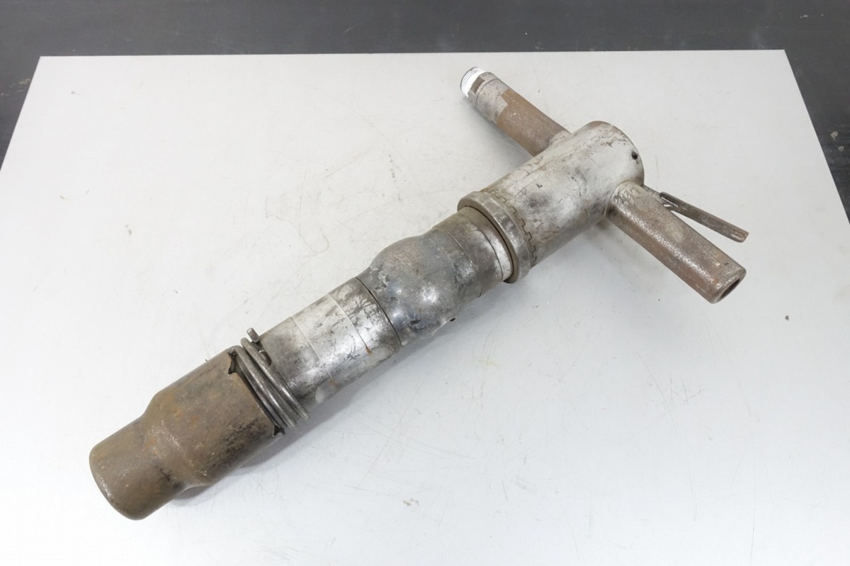 A NPK エア コンクリートブレーカー CB-2000 はつり 削岩機 A NPK エア コンクリートブレーカー CB-2000 はつり 削岩機