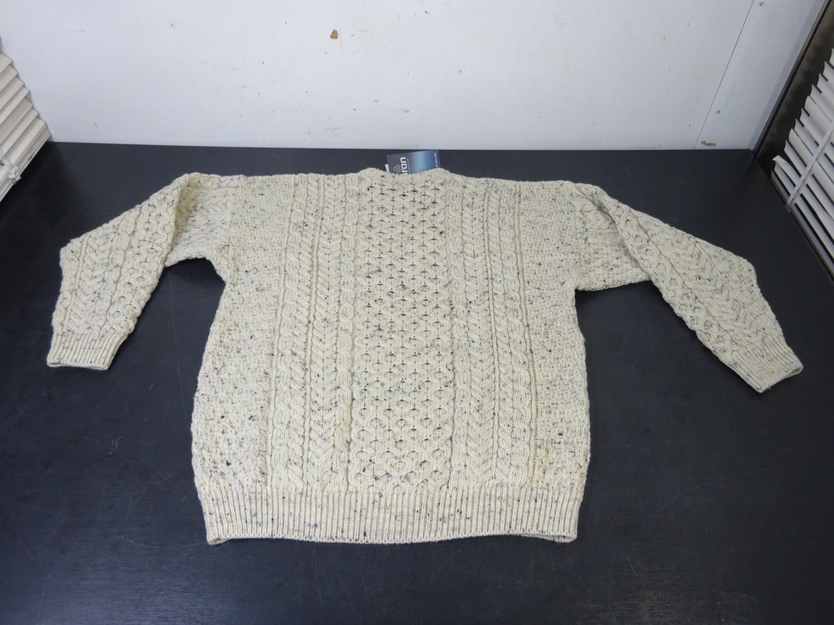 新品 未使用品 ニット セーター Lサイズ aran WOOLLEN MILLS メリノウール100％ アイルランド製 ベージュ×グレー　管理番号1170_画像1