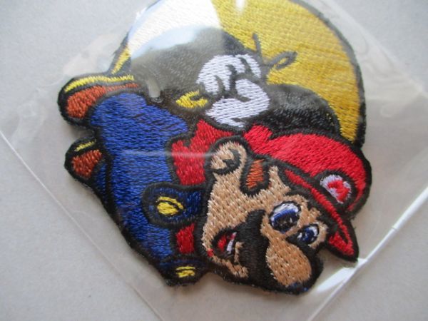 90s スーパーマリオワールド『マリオ』刺繍ワッペン/Bファミコン当時物ワッペン任天堂NintendoゲームSuper Mario Worldアップリケ S60_画像2