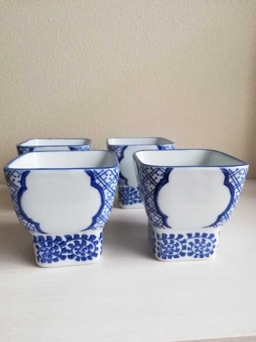  Vintage height pcs small bowl 4 piece .. Tang .. Tang . writing sama antique blue and white ceramics . attaching sake cup . dragon angle pot ceramics Japanese-style tableware Showa Retro peace pattern antique goods . thing hand ..