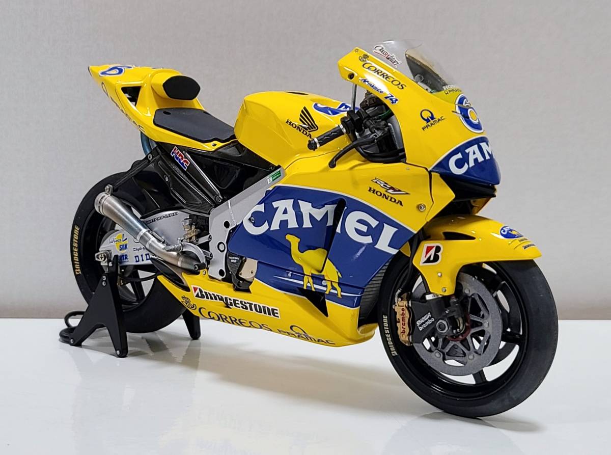 タミヤ 1/12 MotoGP 2004年 HONDA RC211V #6 玉田誠 完成品 spencer