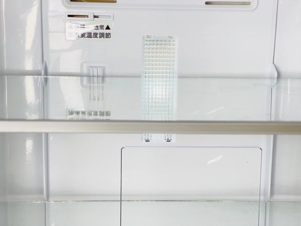手渡し歓迎 動作保証 SHARP シャープ 137L 2ドア冷凍冷蔵庫 SJ-D14D-W 2018年製 白 中古 つけかえどっちもドア 単身 /9561_画像6