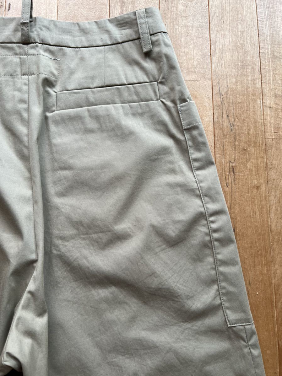 美品】BASISBROEK バージズブルック ワイドパンツ サイズ1(S) カーキ