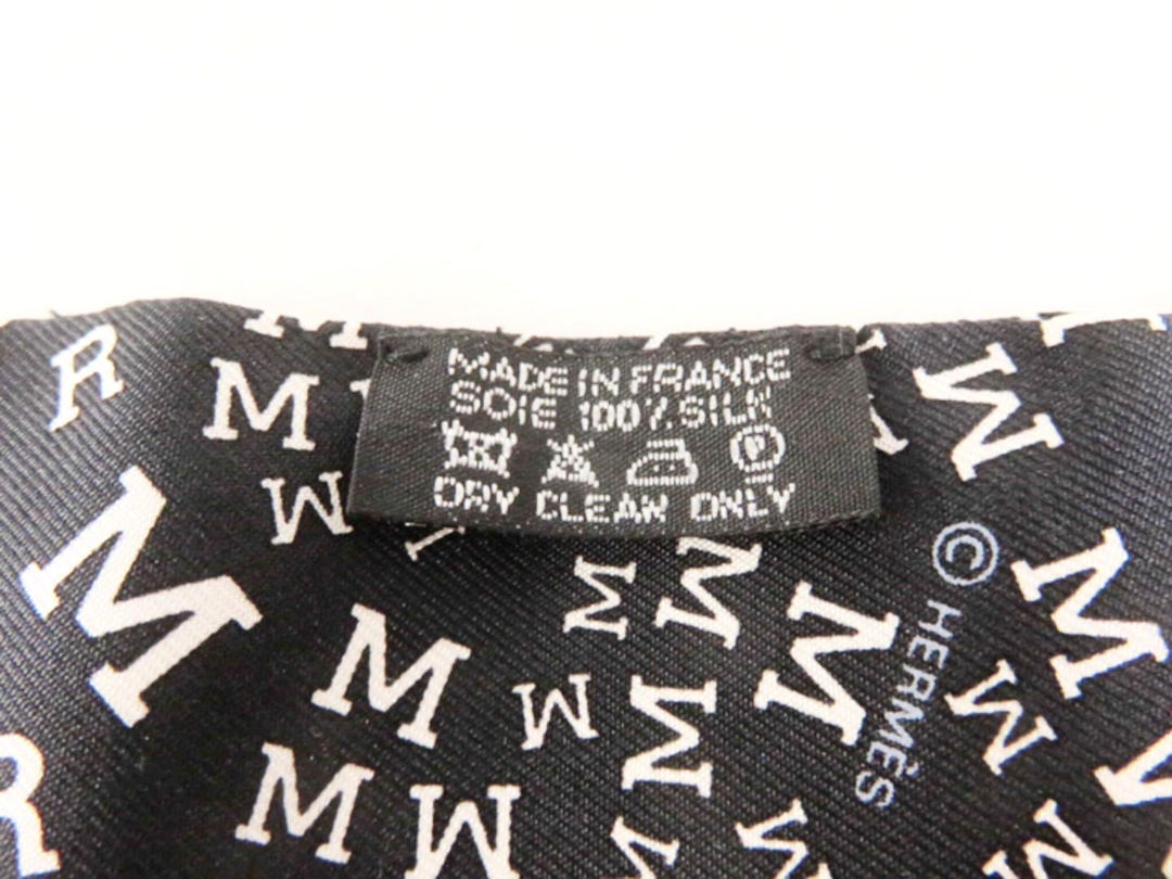 美品 エルメス ツイリー ブラック×アルファベットロゴ柄 希少 美品 エルメス ツイリー ブラック×アルファベットロゴ柄 希少