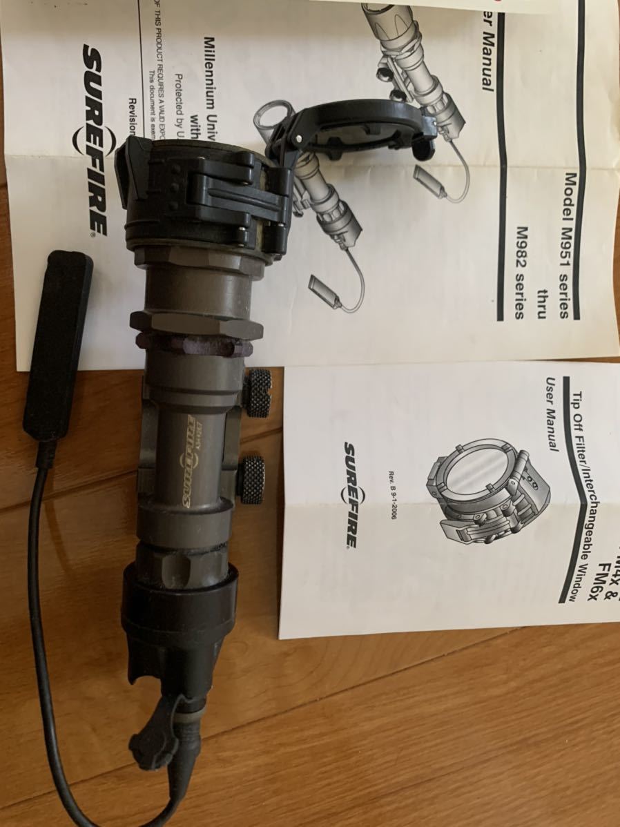 ☆実物 SUREFIRE シュアファイア M951 軍払下げ品 官給品 www