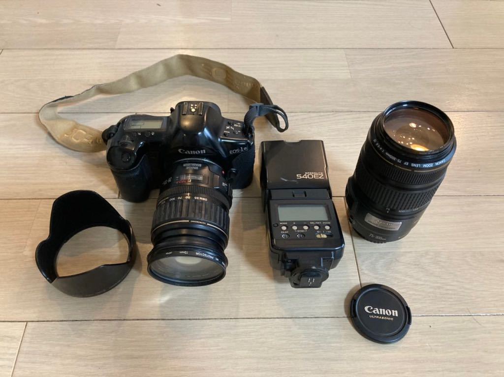 Canon キャノン 一眼レフ EOS-1N レンズ2点/ストロボ 付き ジャンク扱い フィルムカメラ/28-135mm/75-300mm/ウルトラソニック
