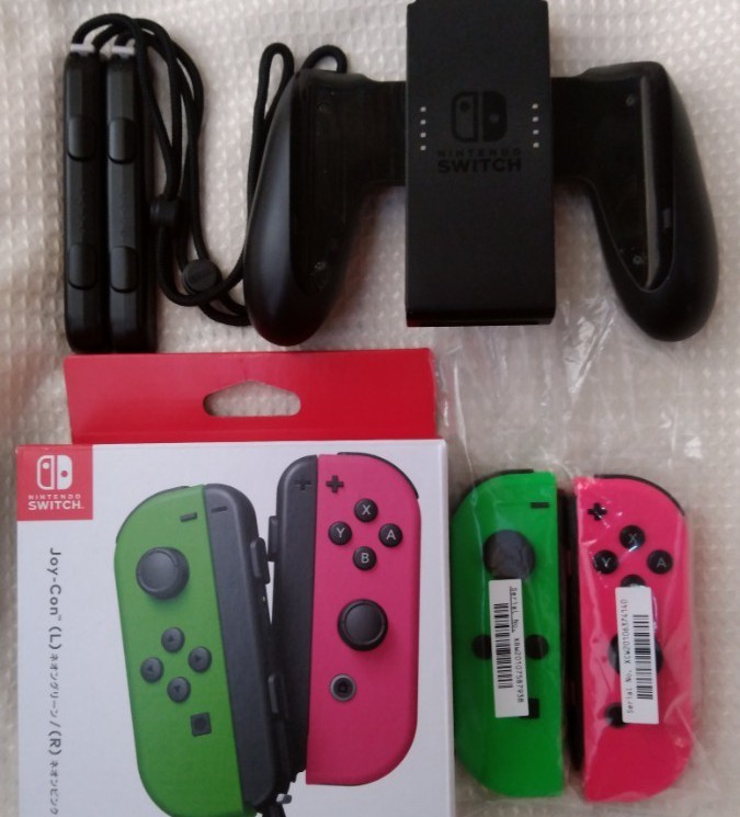 Nintendo Switch Joy-Con (L) ネオングリーン (R) ネオンピンク