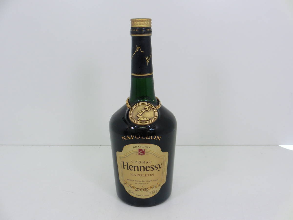 MM0405-105 6216 【1円スタート】 ヘネシー　Hennessy　ナポレオン　コニャック　ブランデー　700ml　40％　未開栓　古酒_画像1