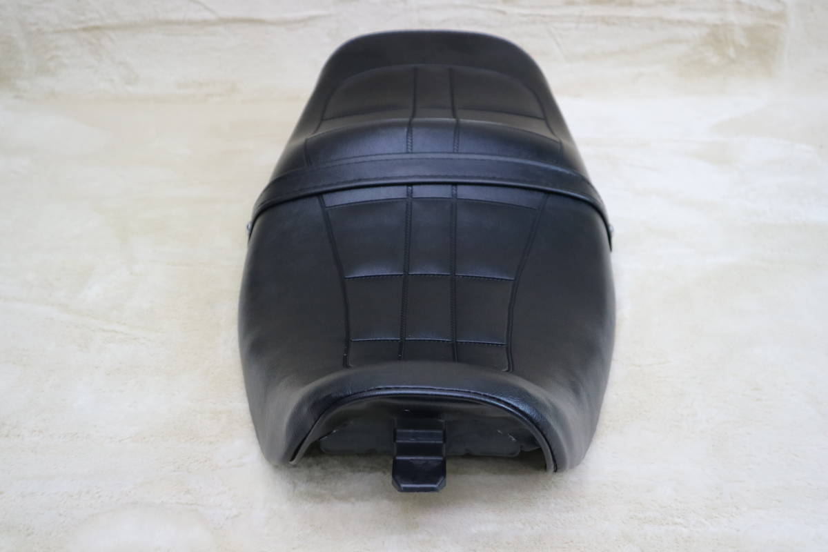 ゼファー400 前期 タックロール シート Z2仕様 黒 皮 /あんこ抜き 完成