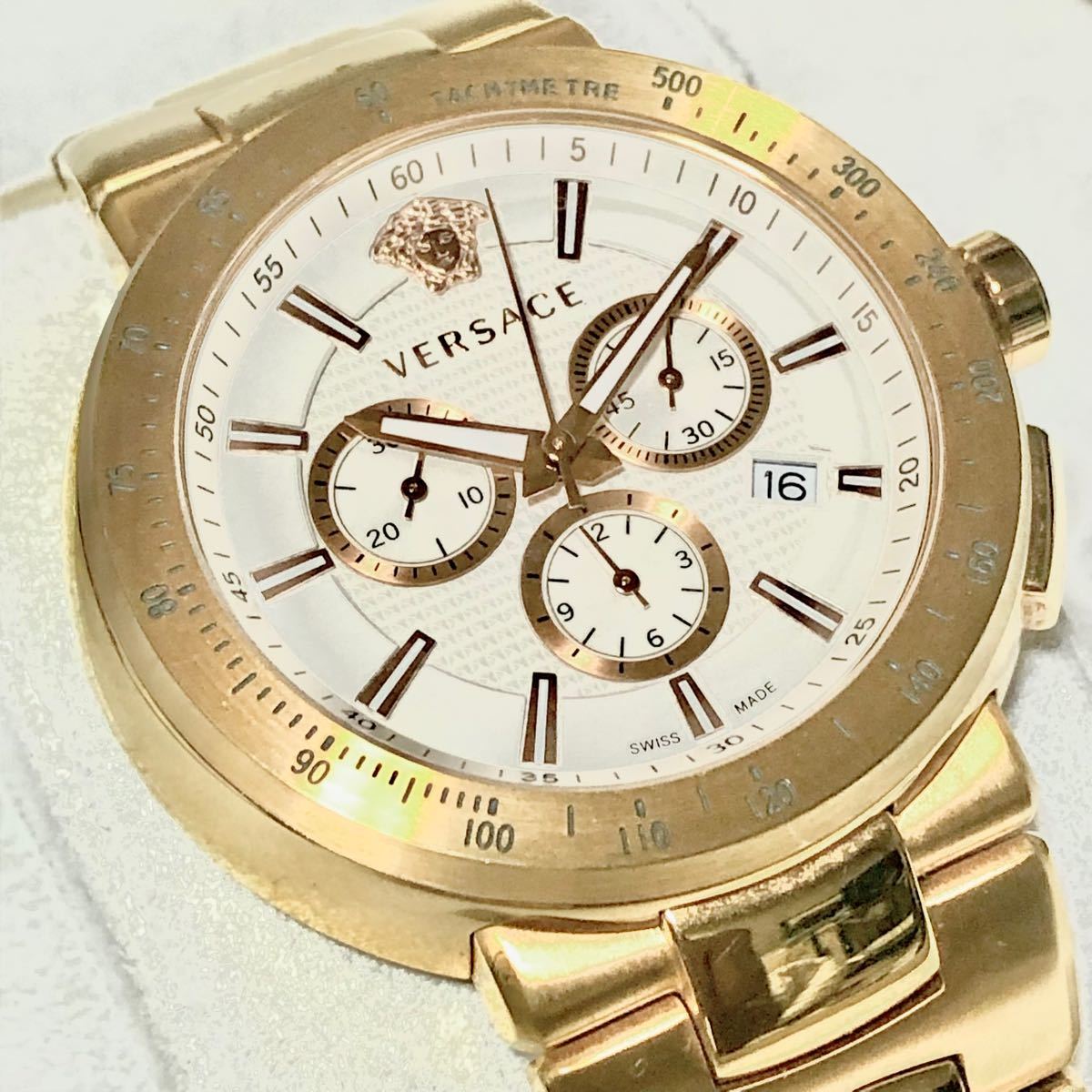 SALE/103%OFF】 極美品 VERSACE メデューサ クロノグラフミスティック