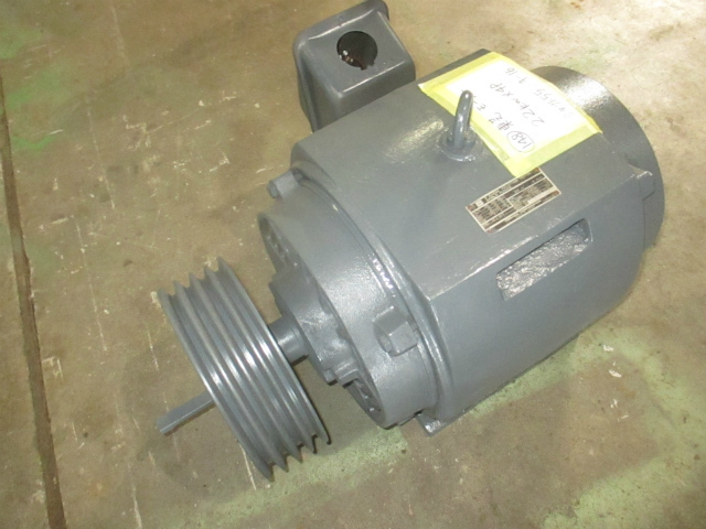 ○日本正規品○ (148) 東芝 モーター 22kw×4P TIKK VBK シャフト 55